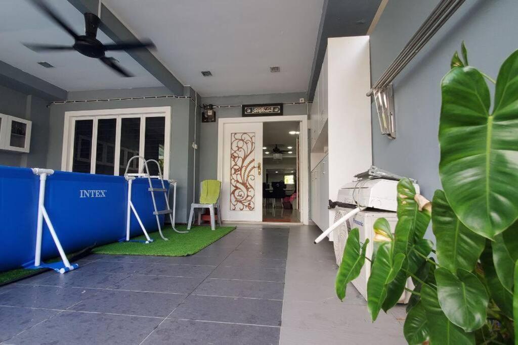 Hani Raisha Homestay, Seksyen 7 Rumah percutian *